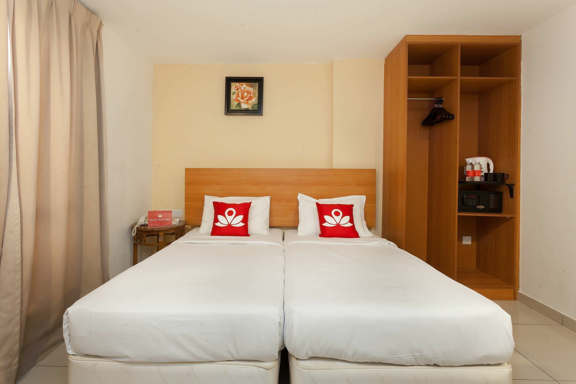 Zen Rooms My Hotel @ Sentral Kuala Lumpur Exterior foto